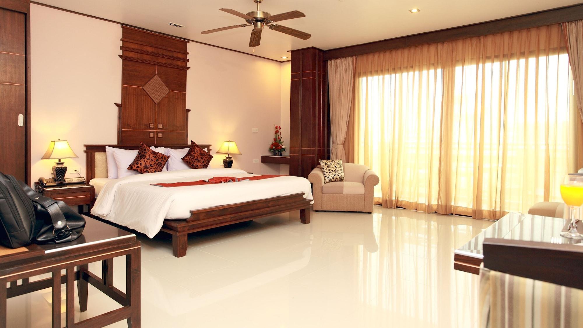 Pattaya Loft Hotel Стая снимка